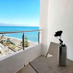 Apartment Le Luxe Au Soleil Face A La, Torremolinos